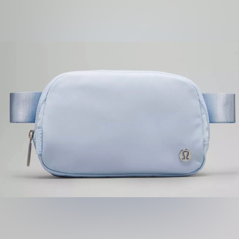 1L Blue Linen Belt Bag